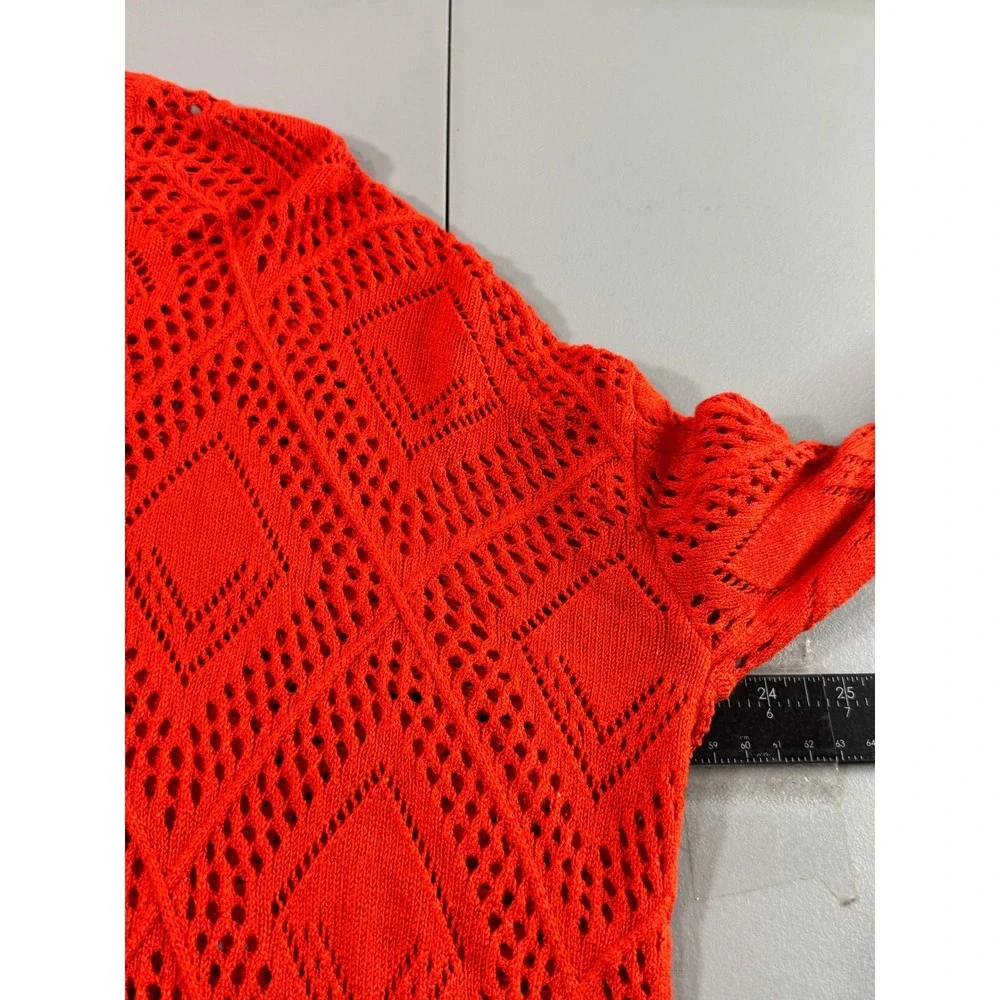 Torrid Sweater Womens M/L Red Excellent Diamond Pointelle Open Knit Crew Neck
